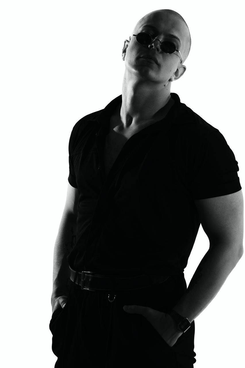 Директор по маркетингу